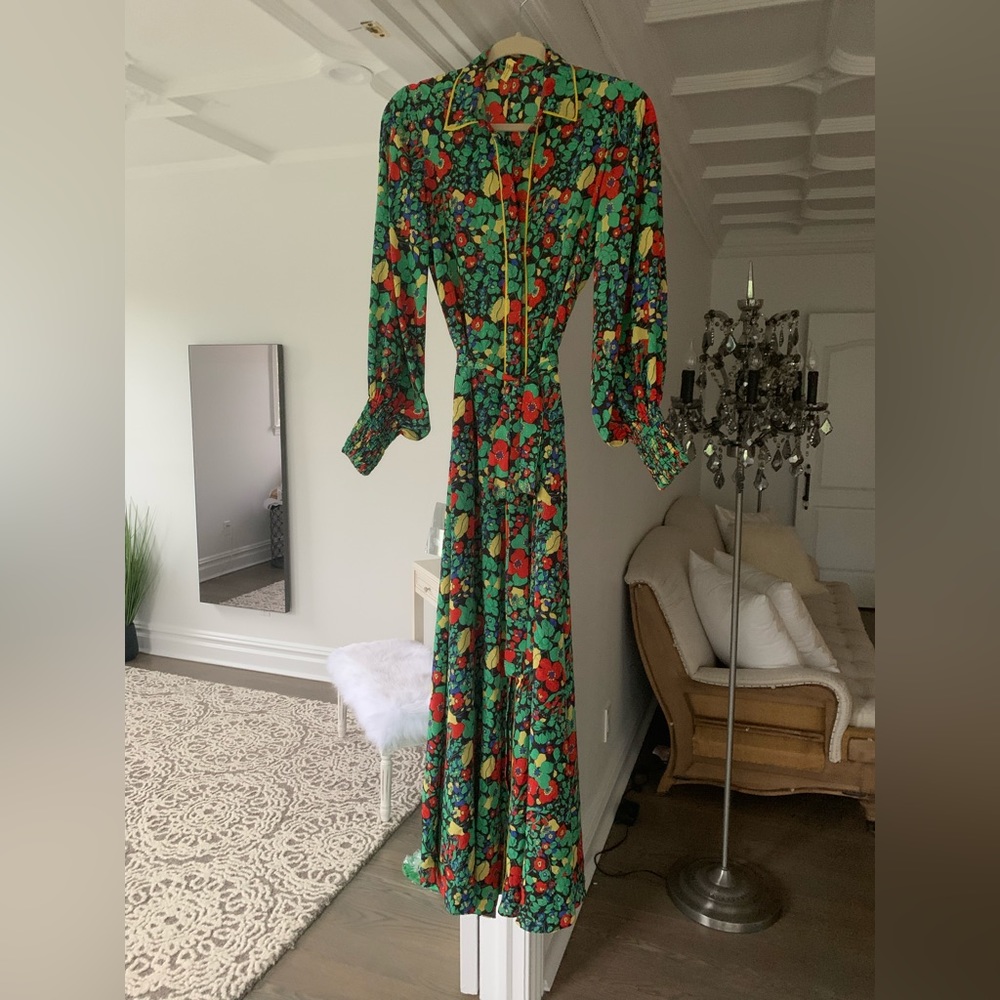 Alexis dress